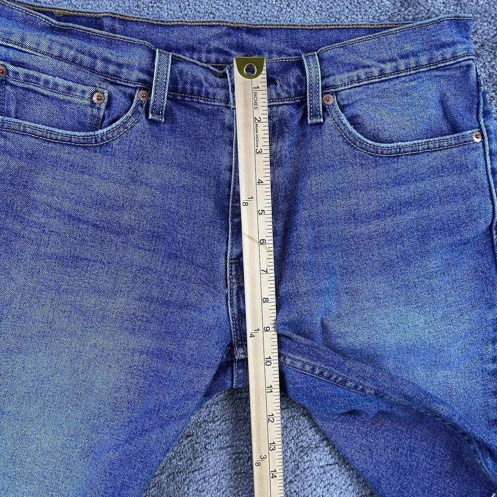 Levis 511 Slim Fit Cut Off Denim Shorts Mens 32 Blue Medium Wash Raw Hem Jorts